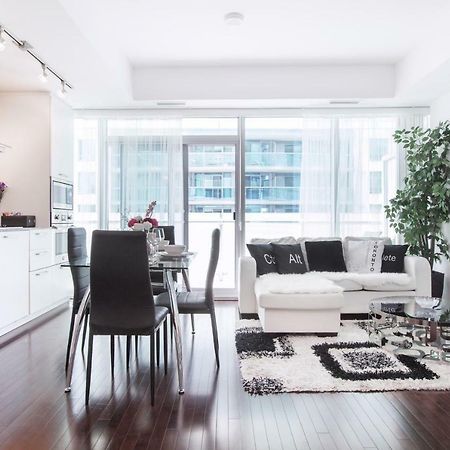 Royal Stays Condominiums - Upscale Downtown Suites Toronto Eksteriør bilde