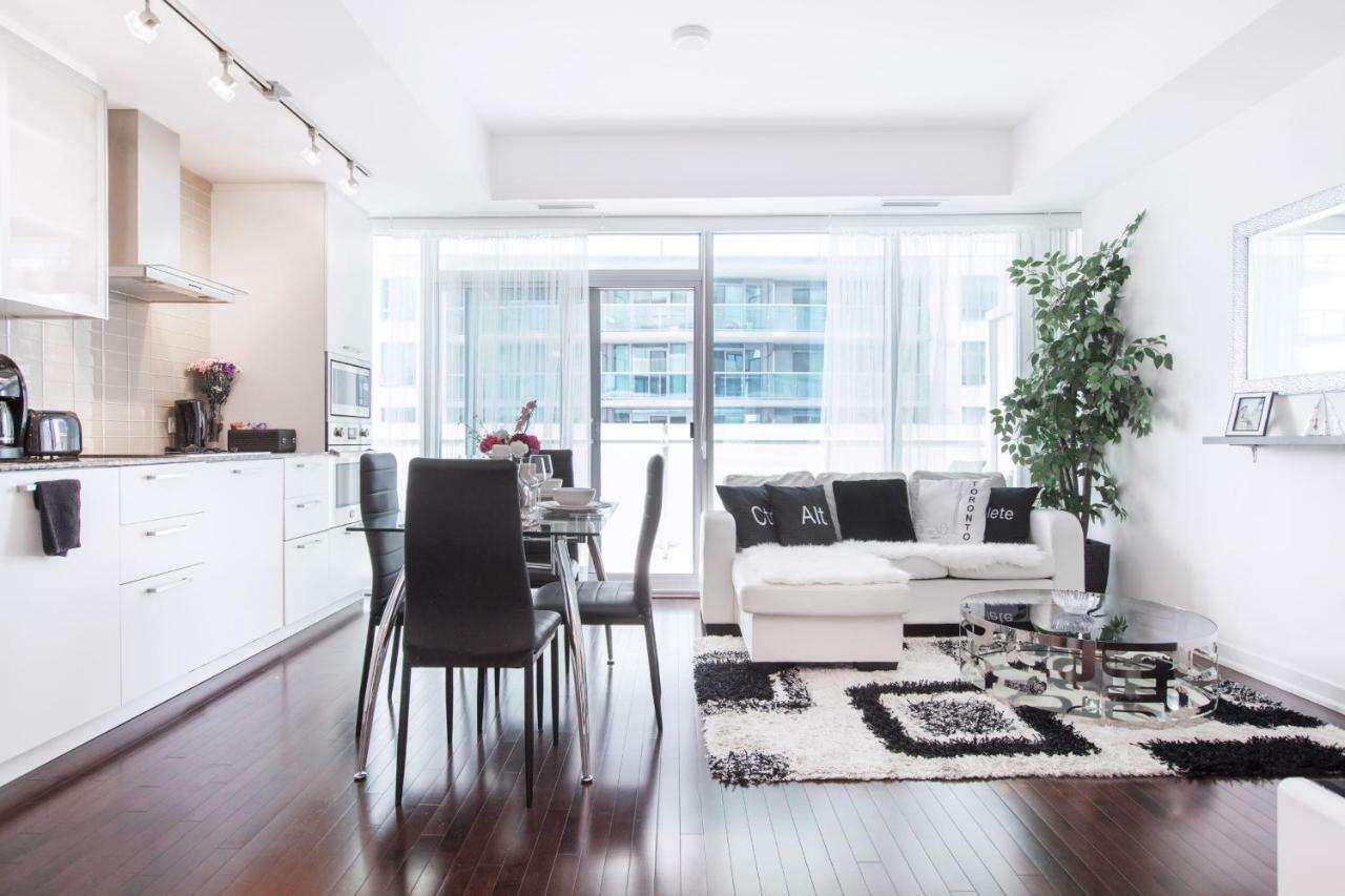 Royal Stays Condominiums - Upscale Downtown Suites Toronto Eksteriør bilde