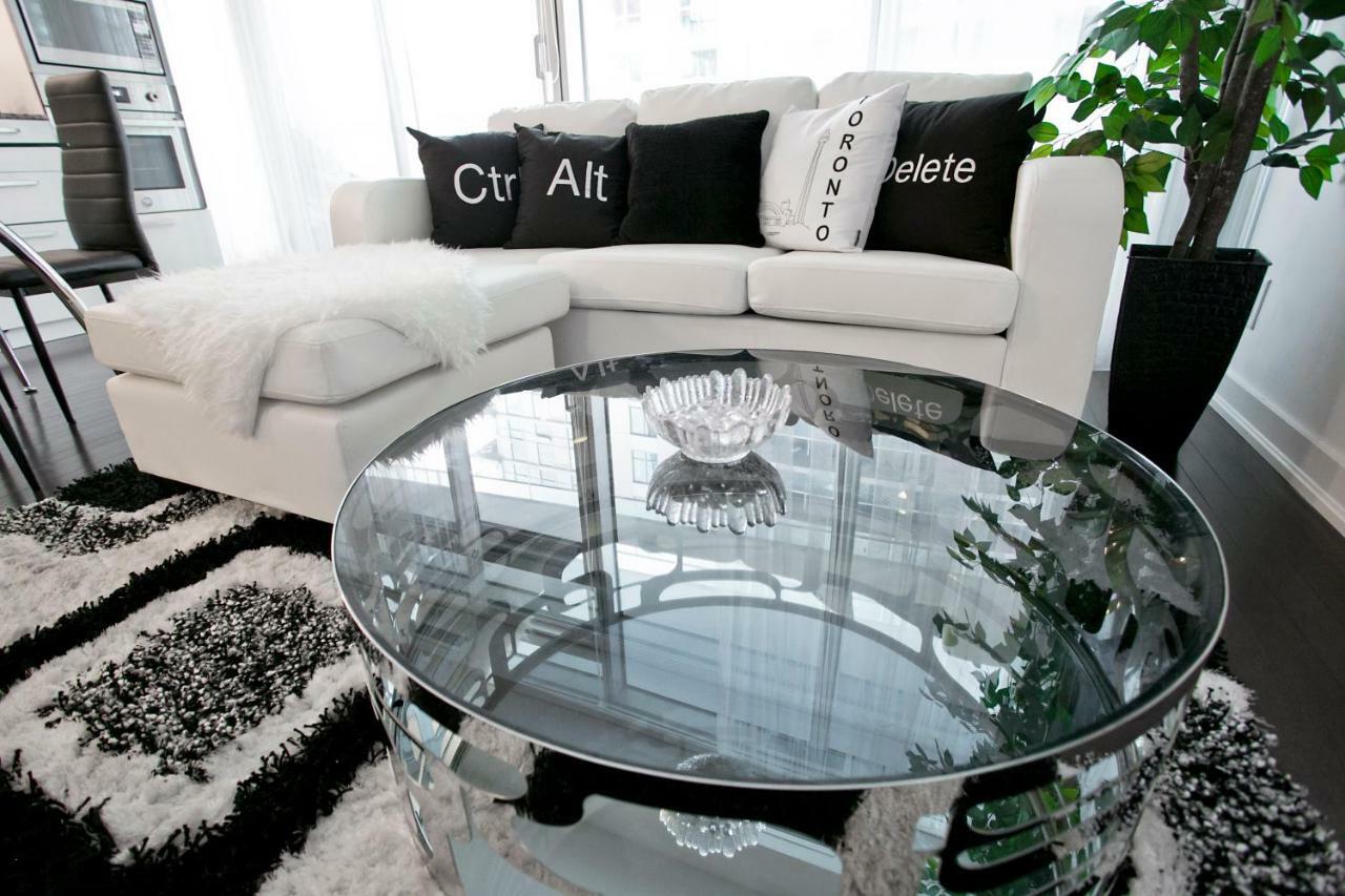 Royal Stays Condominiums - Upscale Downtown Suites Toronto Eksteriør bilde
